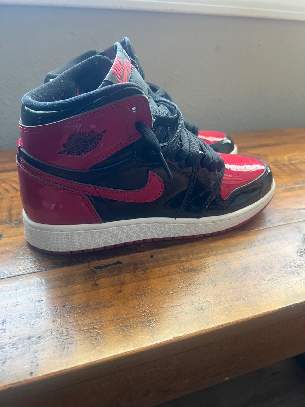 Jordan Kids' High-Top Sneakers - Black & Red Retro Jordan 1 “patent bred”